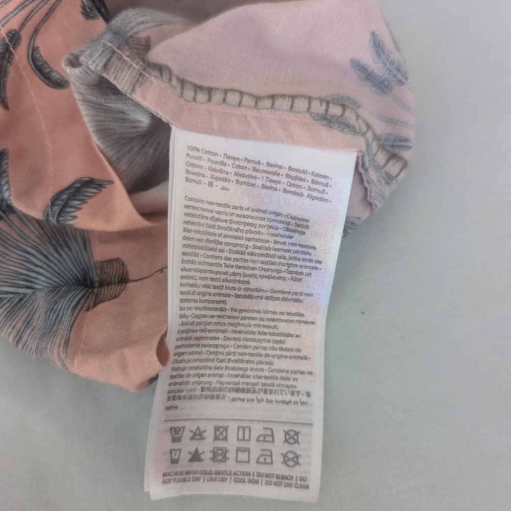 Desmond & Dempsey Ravenela Pink Pajama Top - Picture 10 of 11